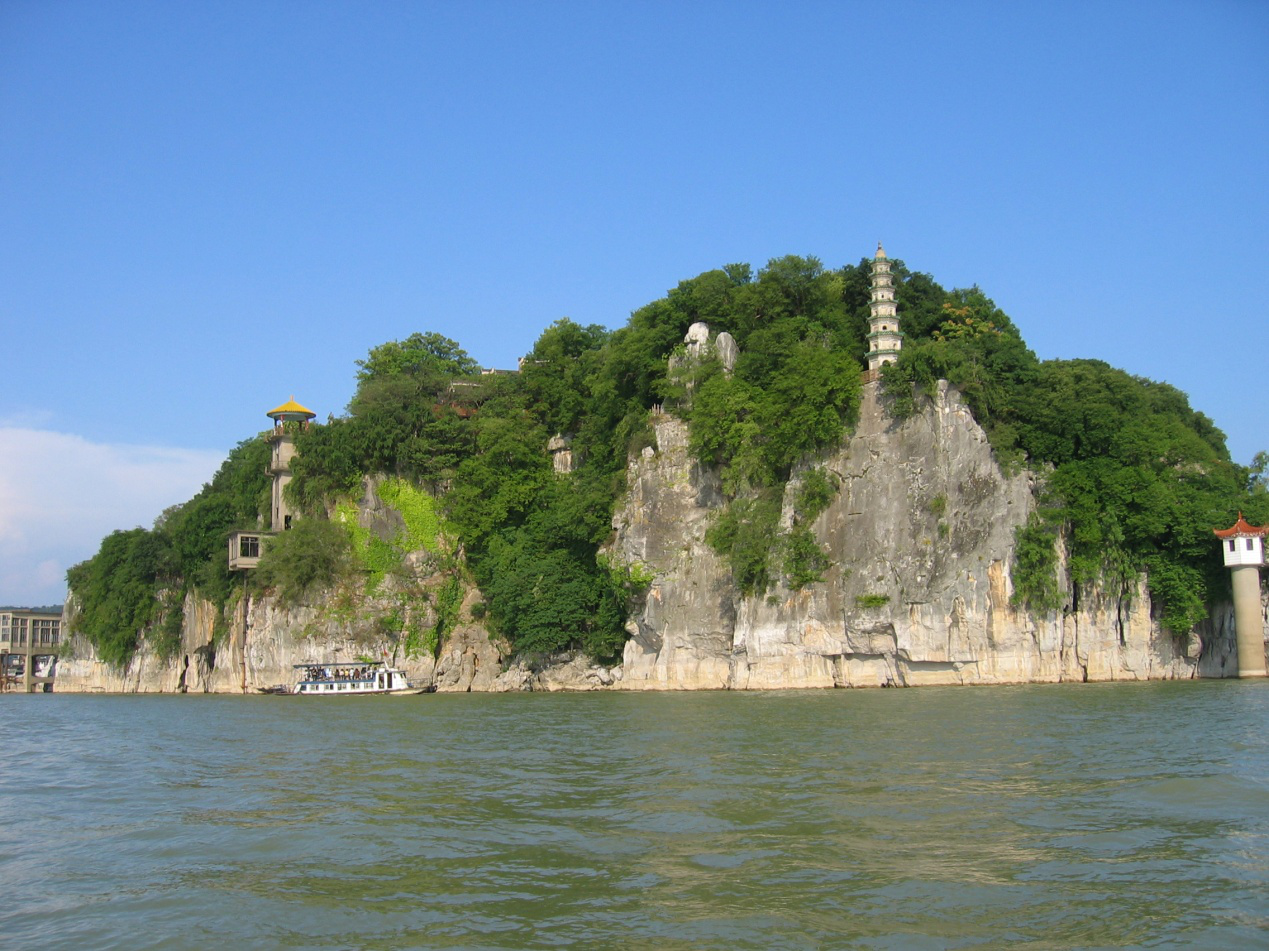 石钟山古建筑及石刻